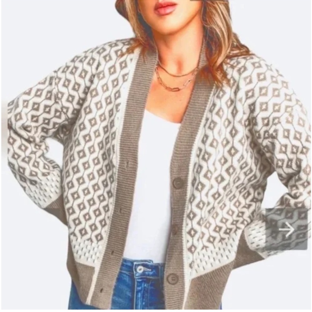 Cozy Soft Geometric Print Cardigan in Brown/ Light Grey